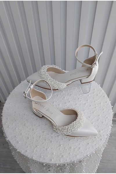 Almera's Shoes Pearl Detailed 3 cm Heeled Shoes
