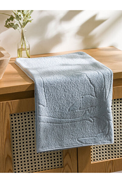 LC Waikiki Nevavm Patterned Women's Bath Towel with a Difference