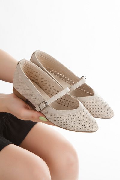 UYEGE Ivory Series Summer Daily Use Ballerinas