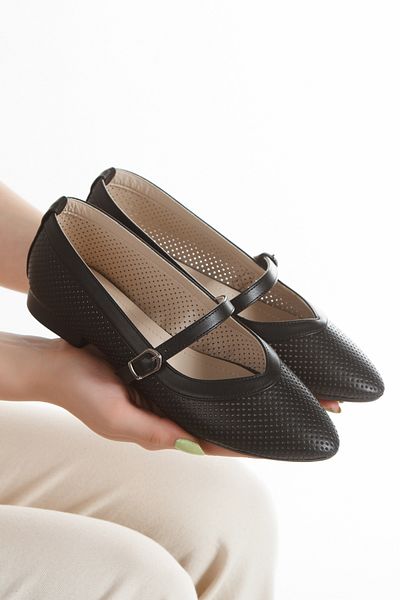 UYEGE Ivory Series Summer Daily Use Ballerinas