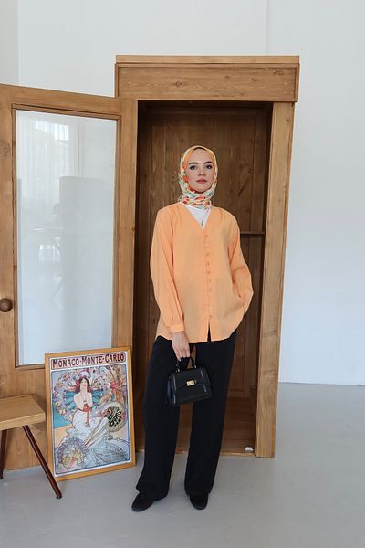 MOONSC Cămașă Hijab cu decolteu în V și detaliu cu nasturi în față Portocaliu