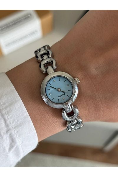 RoseandRoses Helix Vintage Model New Season Women's Wristwatch Silver (Blue Dial)