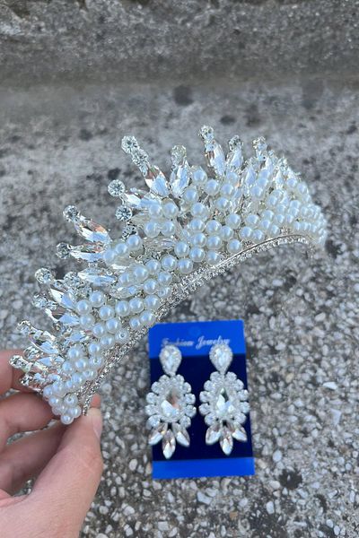 Hobigram Daisy Cream Pearl Crown and Three Shuttle Earrings Set – Sparkling Evening Dress Bridal Set