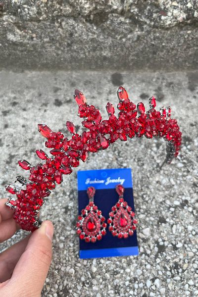Hobigram Thalia Crown Drop Shuttle Earring Set Red – Sparkling Evening Dress Accessory with Stones for Bridal Henna Wedding