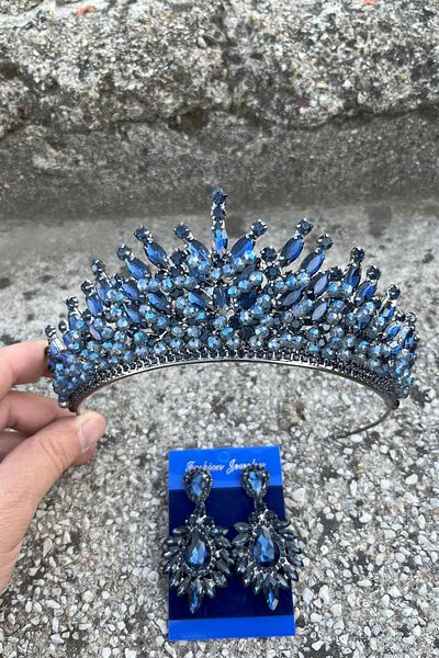 Hobigram Daisy Navy Blue Crown and Wide Shuttle Earrings Set – Sparkling Evening Dress Bridal Set