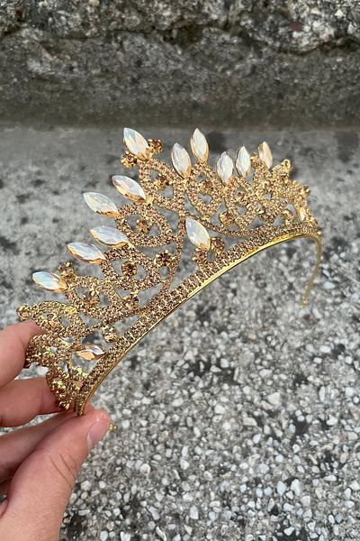 Hobigram Grace Gold Crown – Sparkling Stone Bridal Henna Crown, Wedding Evening Dress Accessory Model