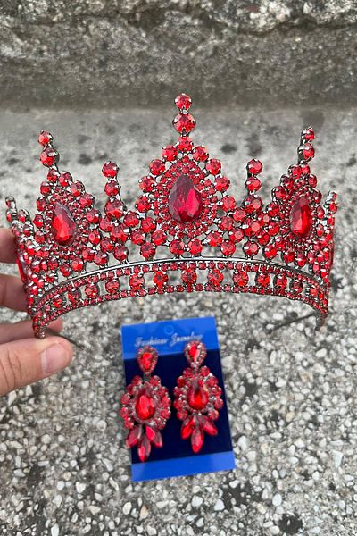 Hobigram Eveline Red Crown Three Shuttle Earring Set – Henna Engagement Wedding Evening Dress Accessory Set