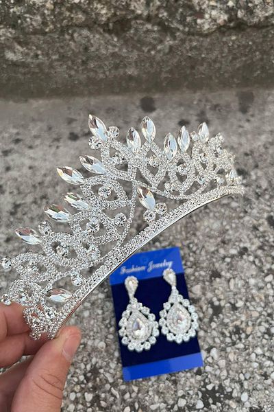 Hobigram Grace Silver Bridal Crown and Drop Shuttle Earring Set – Wedding Evening Dress Accessory with Stones