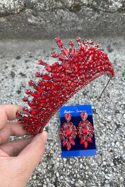 Hobigram Daisy Red Crown and Three Shuttle Earrings Set – Sparkling Evening Dress Bridal Set