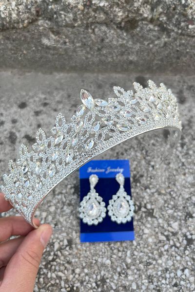 Hobigram Amara Silver Crown and Drop Shuttle Earrings Set – Sparkling Evening Dress Bridal Set