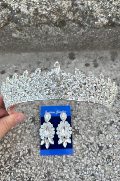 Hobigram Amara Silver Crown and Three Shuttle Earrings Set – Sparkling Evening Dress Bridal Set