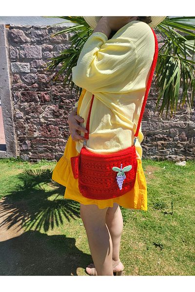 safedock Wool Knitted Design Bag