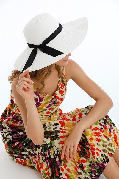 SUVE GOLD Ribbon Detailed Straw Hat – Wide Brim Summer Beach Hat White