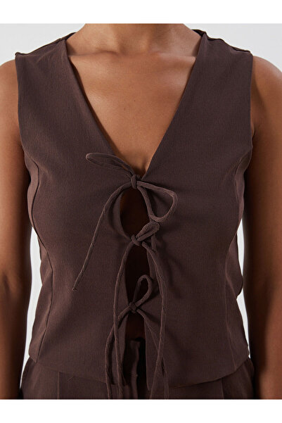 LC Waikiki V Yaka Kadın Yelek