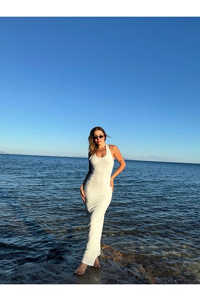 ForOus White Halterneck Seersucker Wrinkle Fabric Trend Back Open Dress