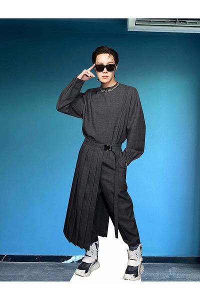 dakik reklam Bts J-Hope Model Full Size Model with Feet Bts Jung Ho-Seok