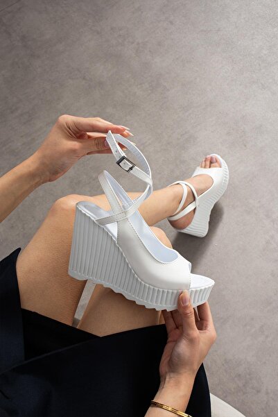 Modanizm Rayne White Wedge Heeled Sandals