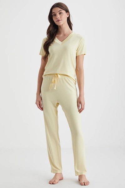 Catherine's Women's Yellow Viscose Pajamas Set – V-Neck, Short Sleeve, Solid Color C6T4N32