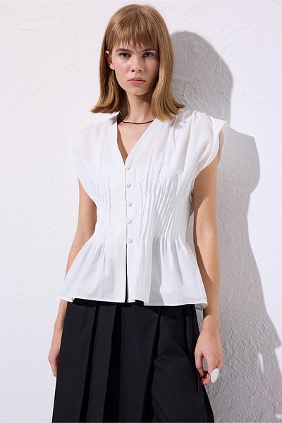 Manuka Beli Pile Detail Sleeveless Bluz Ecru
