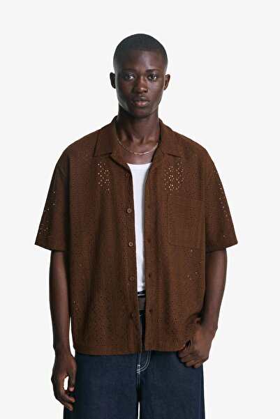 Bershka Kısa kollu nakışlı gömlek