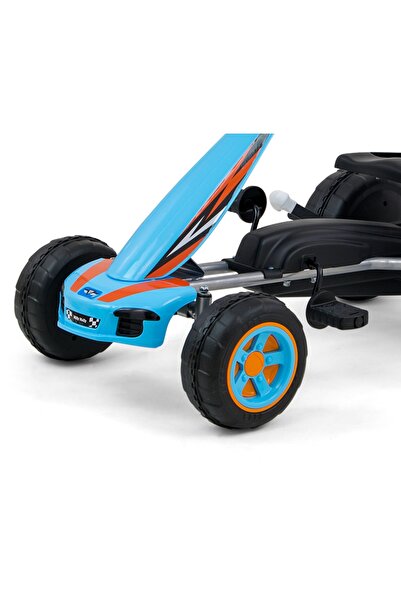 Milly Mally Kart cu pedale robust si distractiv