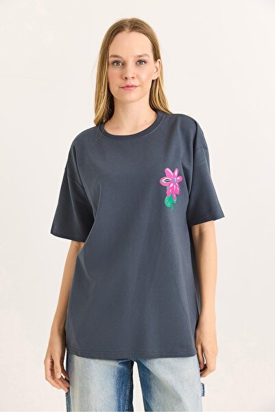Raneel Kazançlı Alışveriş Τυπωμένο μπλουζάκι Crew Neck Basic καπνιστό