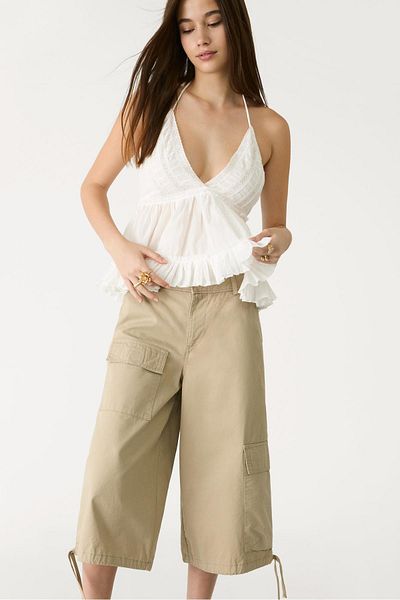 Stradivarius Loose-fitting halter top with embroidery