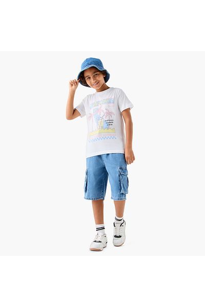 Juniors Graphic Print T-shirt with Short Sleeves