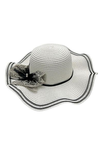 BaoBao Women's hat with wide wavy brim and lace bow - elegant style for summer