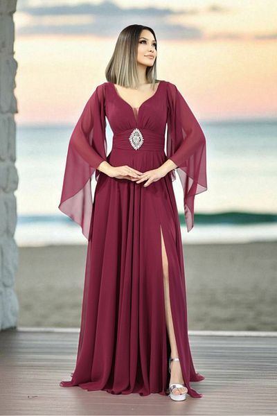 FaBe Fashion Capes Sleeves Draped Heart Neckline with Stone Accessories White Chiffon Wedding Engagement and Outside Shooting Dress