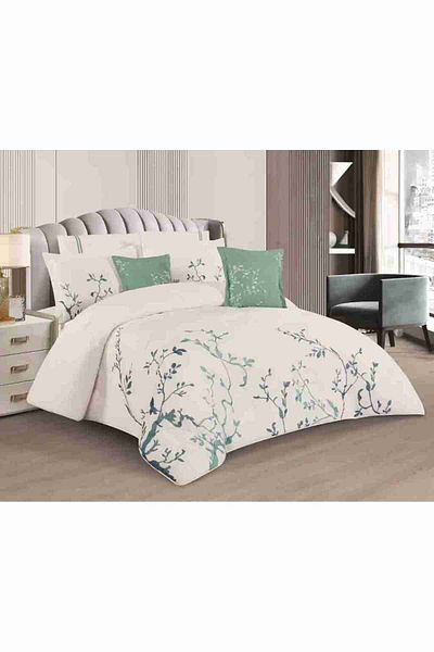 XI DUO A luxurious embroidered royal double bedspread to give you beauty and elegance to your room, made of microfiber, size 240*260 cm