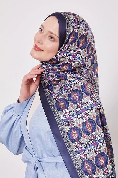 Levidor Reflection Pattern Indian Silk Shawl