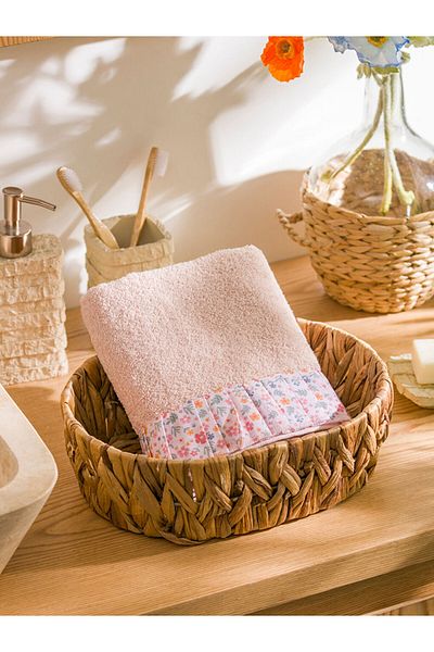 LC Waikiki Pink Flower Embroidered Cotton Face Towel 50X80 cm
