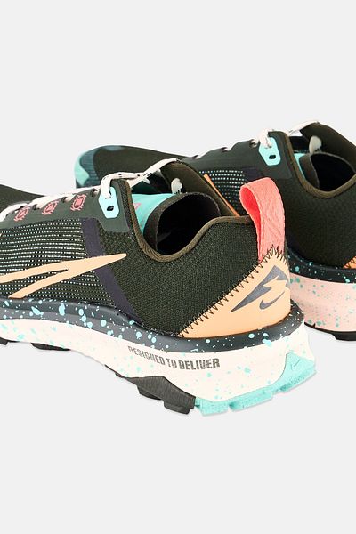 Nike Women React terra Liger 9 Lace Up Outdoor Shoes, Multicolor