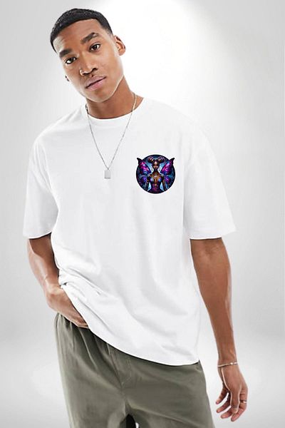 Angemiel تي شيرت مطبوع عليه تصميم خاص لفتاة على شكل فراشة من HIp Hop للنساء والرجال باللون الأبيض مقاس كبير