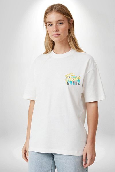 Angemiel Born to Win Printed Motivational Design White Oversize Women's Men's Front Minimal Printed T-Shirt