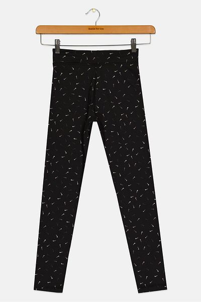 Nike Kids Girl Tight Fit Outdoor Leggings, Multicolor