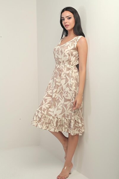 By Saygı Дамска рокля с волани, еластична талия, V-образно деколте отпред и отзад