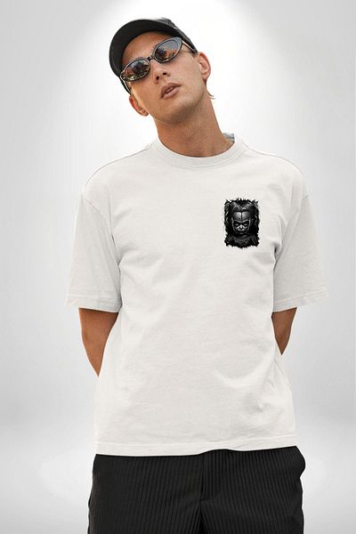 Angemiel Dark Child Cursed Doll Figured Gothic White Oversize Women's Men's Front Minimal Printed T-Shirt