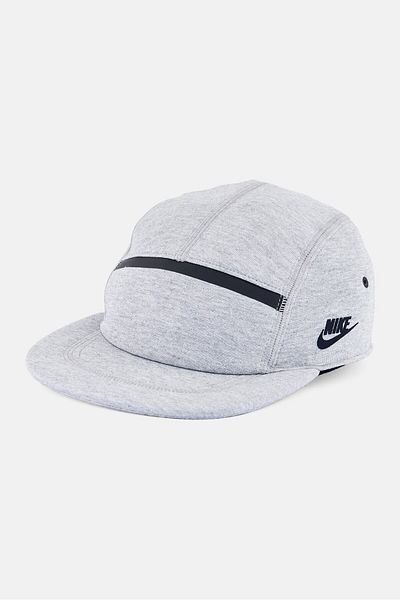 Nike Men Fly Unstructured Tech Fleece Cap, Grey