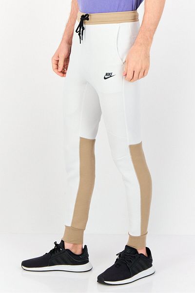 Nike Men Slim Fit Outdoor Sweatpants, White