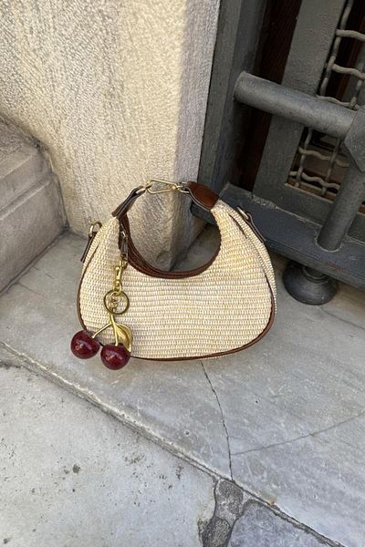 LEONAS Γυναικεία τσάντα χεριών και ώμων Cherry Charm Gift Alyona Wicker Brown