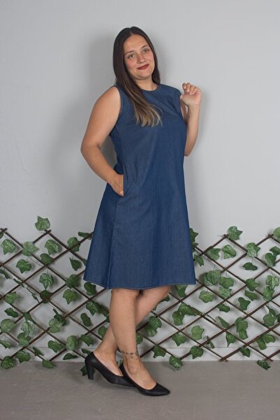 Truva XXL Plus Size Slim Denim Sleeveless Pocket Navy Dress