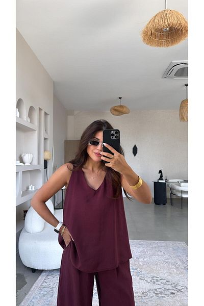 Buket Teke Burgundy V-Neck Wide Leg Suit