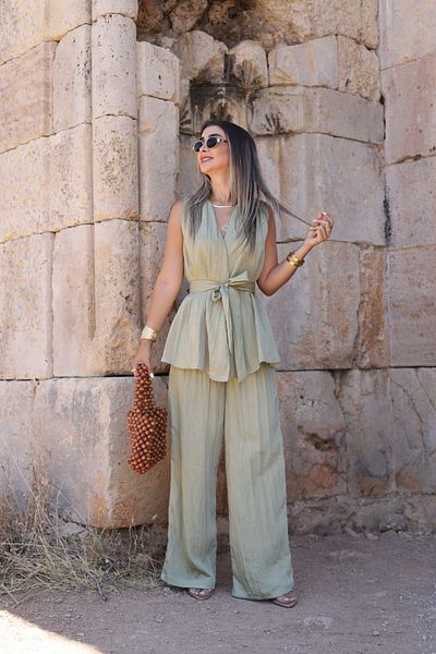 bytugcekaya Set pantaloni bluză kaki cu șireturi