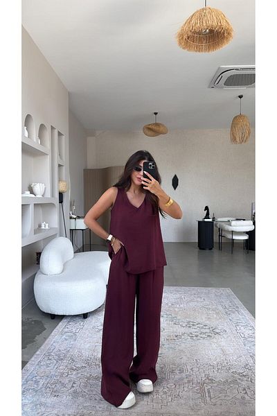 Buket Teke Burgundy V-Neck Wide Leg Suit