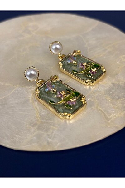 Idarosa Concept Yeşil Mineli İnci Çiçek ve Balık Motifli Dikdörtgen Çelik Küpe KARARMAZ