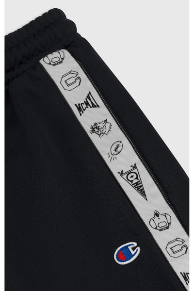 Champion Yearbook Shorts Siyah Erkek Şort-220935-KK001