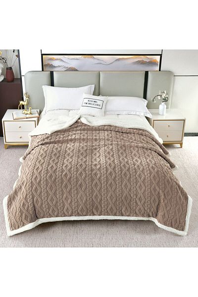 FIONNA.RO Cocolino Printed Knitted Blanket With Fur - Brown
