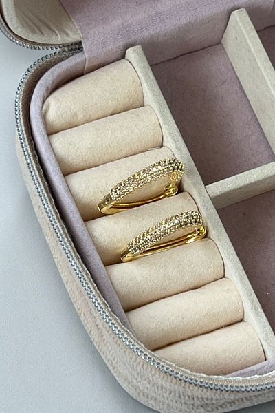 MUTENA Heart Zircon Flush Stone Huggie Earrings